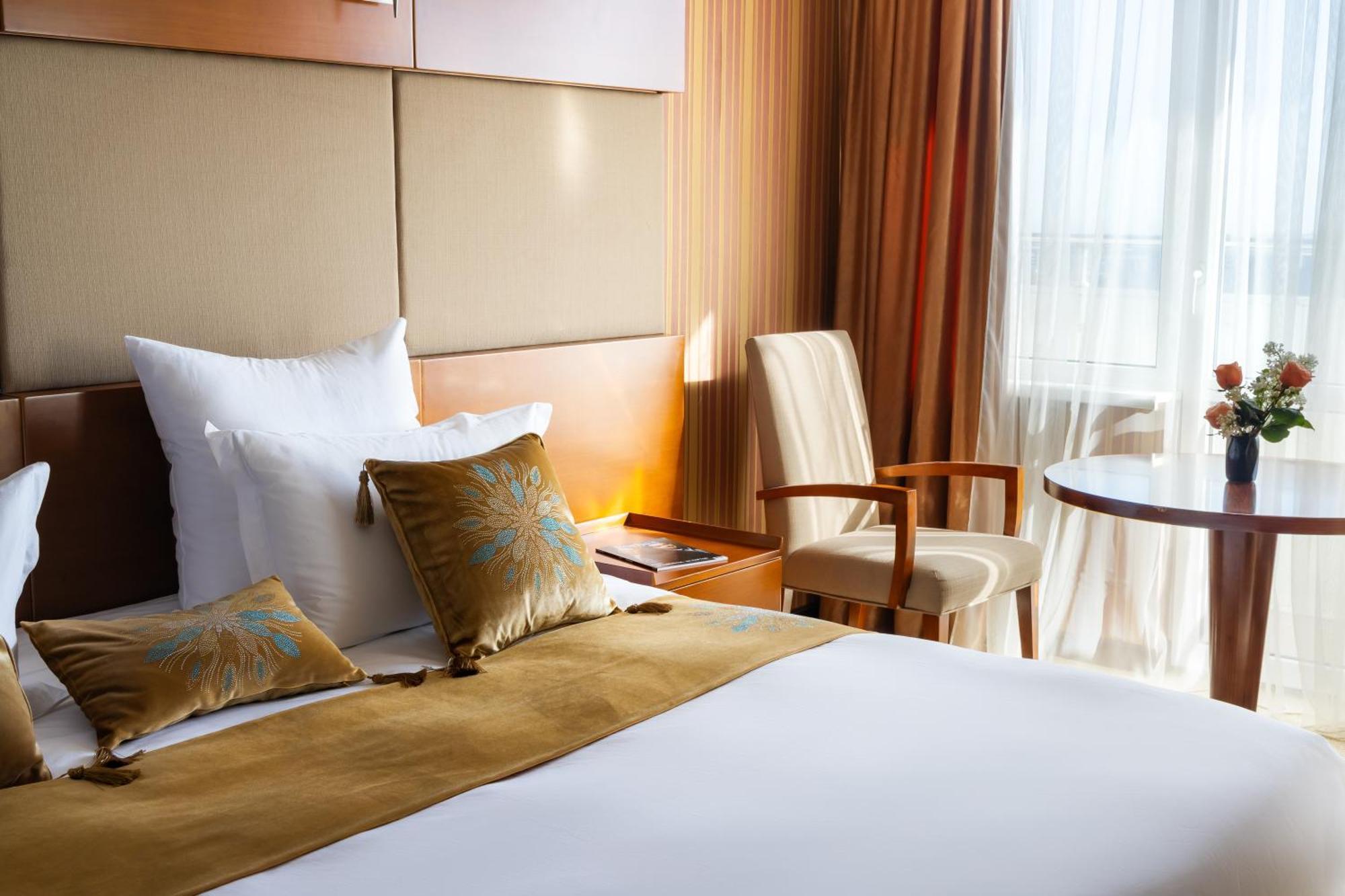 Regardal Hotel Almati Kültér fotó