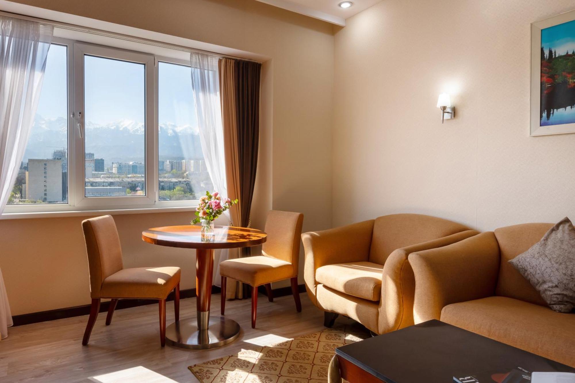 Regardal Hotel Almati Kültér fotó