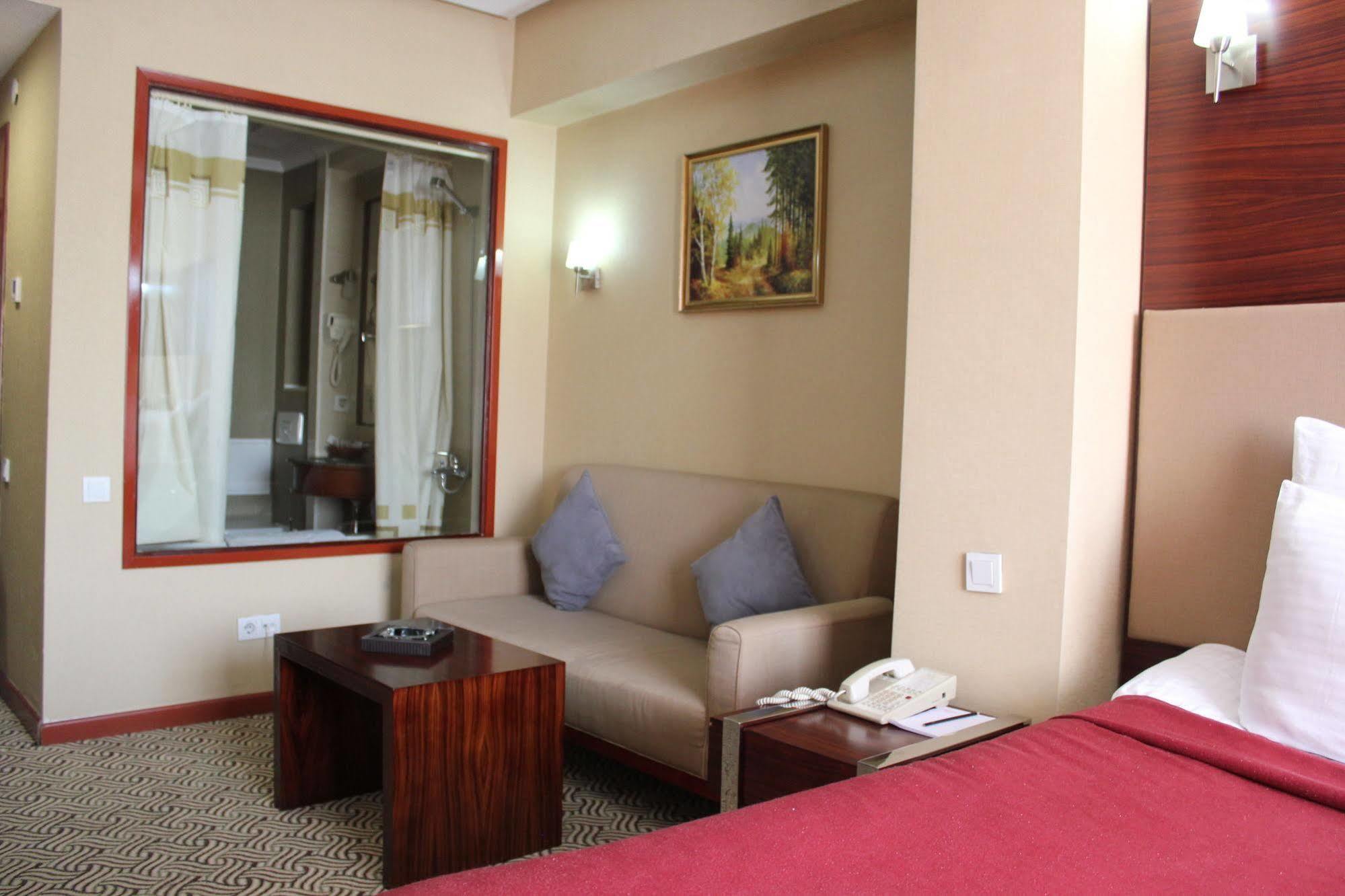 Regardal Hotel Almati Kültér fotó