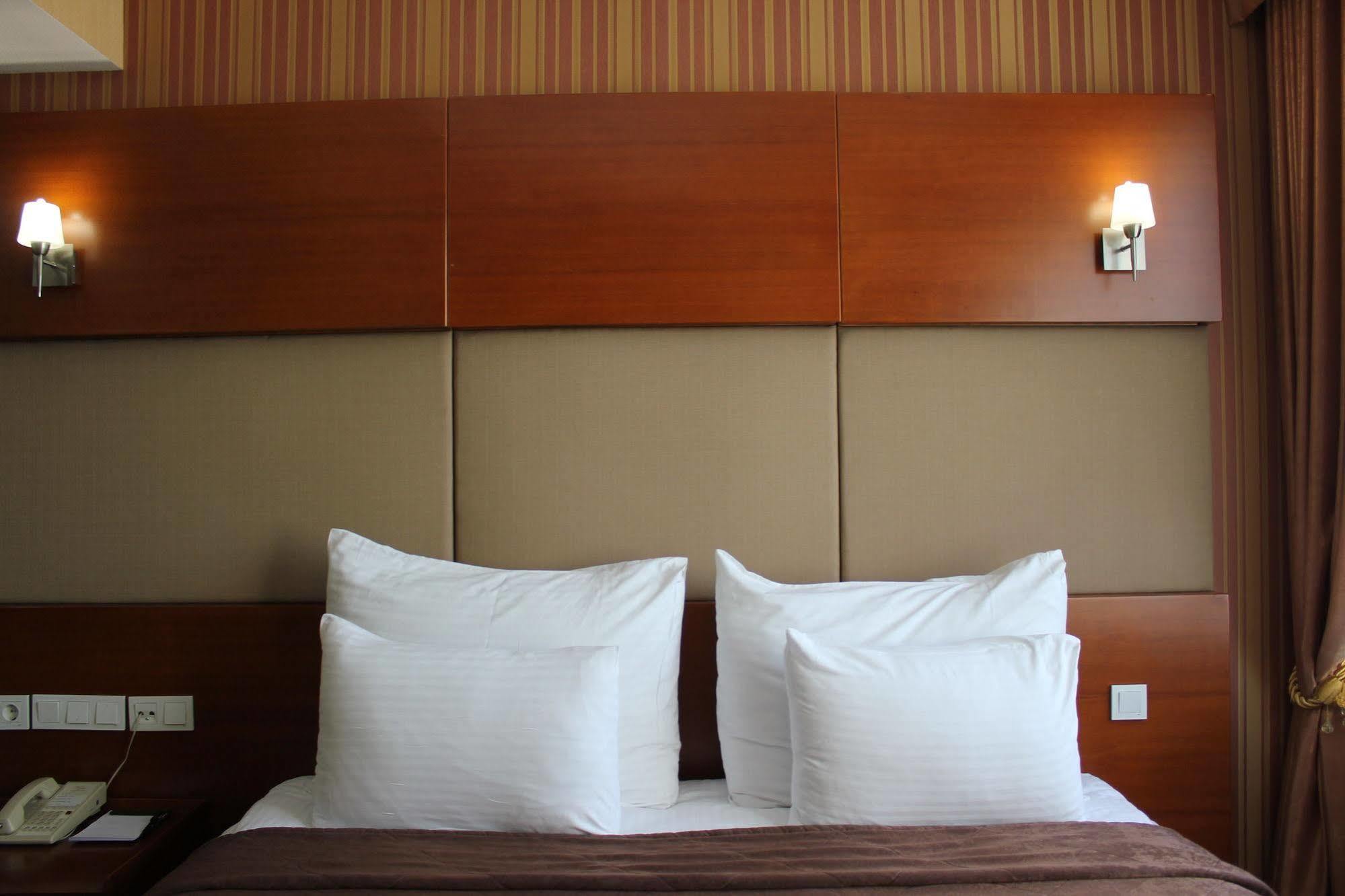 Regardal Hotel Almati Kültér fotó